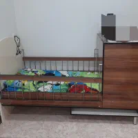 سرویس تخت وکمد نوزاد|تخت و سرویس خواب|طبس, |دیوار