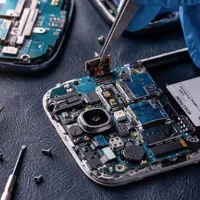 تعویض باتری و ال سی دی با کمترین اجرت