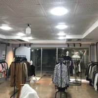 فروش دکور کامل بوتیک فوری|فروشگاه و مغازه|آمل, |دیوار
