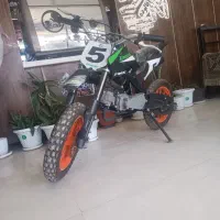 موتور مینی کراس ۵۰سی سی صفر ویترین دکور بوده