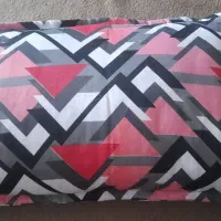 روبالشتی نو و دوخته شده