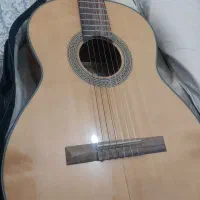 گیتار کورت