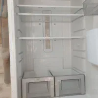 یخچال الکترواستیل سالم و تمیز