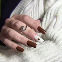 کاشت و ترمیم ناخن