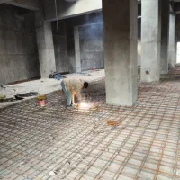 بتن ریزی کف با ماله پروانه سرنشین دار|خدمات پیشه و مهارت|هشتگرد, شهرک راه آهن|دیوار