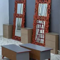 ۱عددفایل چوبی اعدد اینه ومیز پایدار دوتا میز کوتاه