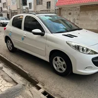 پژو۲۰۷پانارونا