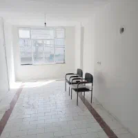 95 متر اداری استاد معین