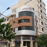 فروش واحد 65 متری تجاری بر جمهوری و وطن دوست|فروش آپارتمان|قم, سعادتی|دیوار