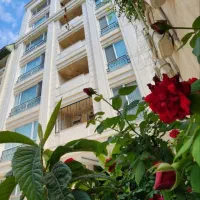 90-متر-فول-لاکچری-میدان-بهشتی