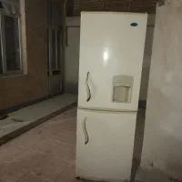 فروش یکدستگاه یخچال فریزر به قیمت مناسب