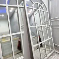 آینه ایستاده قدی