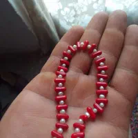 دستبند مروارید و مرجان