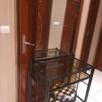 میز آرایش همراه با صندلی
