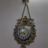 ساعت برنزی