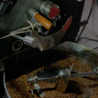 آموزش مفاهیم پایه ای قهوه در فضای تولید قهوه