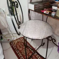 میز ارایش باصندلی|تخت و سرویس خواب|رشت, دیانتی|دیوار