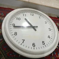 ساعت شیک بزرگ