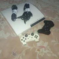 دستگاه پلی استیشن ۳ اسلیم  همراه دو دسته فول بازی