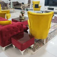 یک دست مبل راحتی نو نو با میز کوجک ومیز بزرگ وسط|مبلمان خانگی و میز عسلی|سیرجان, |دیوار