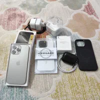 آیفون16پرومکس256 نچرال تیتانیوم باایرپاد2پرو و...