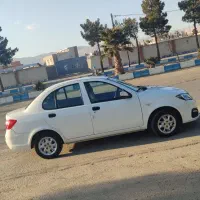 مسافر به گلستان با ساینااس