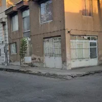 ویلایی سر دونبش 125متر زمین در دوطبقه