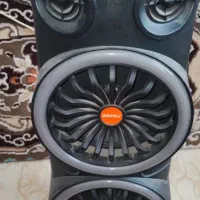 اسپیکر بلوتوثی کاملا سالم و نو