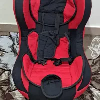 صندلی کودک خودرو