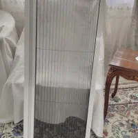 توری پلیسه پنجره آشپزخانه