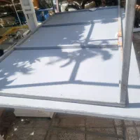 میز کار اهنی