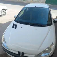 ۲۰۶ اس D وی ۸