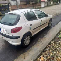 ۲۰۶ سفید ۱۴۰۱