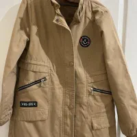 کاپشن|لباس|بیجار, |دیوار