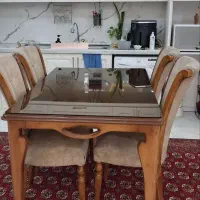 میز ناهارخوری