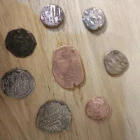 تعدادی سکه قدیمی|کلکسیون سکه، تمبر، اسکناس|ری, سرتخت|دیوار