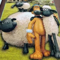 فرش اتاق بچه در حد نو