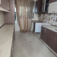 85متری وکیل اباد بدون اسانسورتخلیه طبقه 4