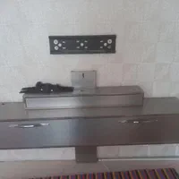 شلف تلویزیون بهمراه براکت دیواری