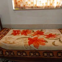تخت خواب فلزی
