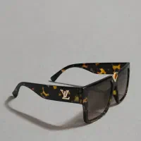 عینک آفتابی زنانه لوئی ویتون