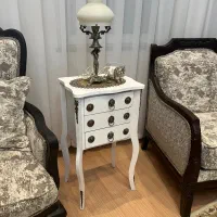 یک جفت میز دکوری