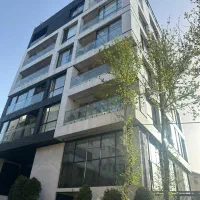 ۱۸۰متر سه خواب فرمانیه .زیرقیمت.فول مشاعات۲پارکینگ