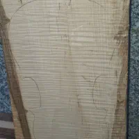 چوب افرا فر گیتار ویولن|گیتار، بیس، امپلیفایر|تبریز, |دیوار