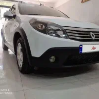 رنو ساندرو استپ وی