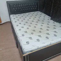 تخت بهمراه تشک