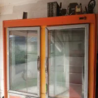 یخچال ویترین مخصوص سوپرمارکت و کبابی