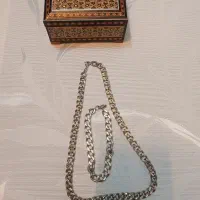 دستبد و گردنبند کارتیه