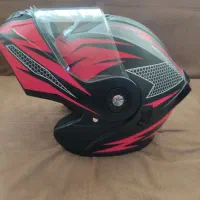 کلاه کاسکت فک متحرک در حد نو