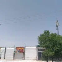 رهن-واجاره-یک-مغازه-ازداخل-یک-گاراژ-جاده-اصلی